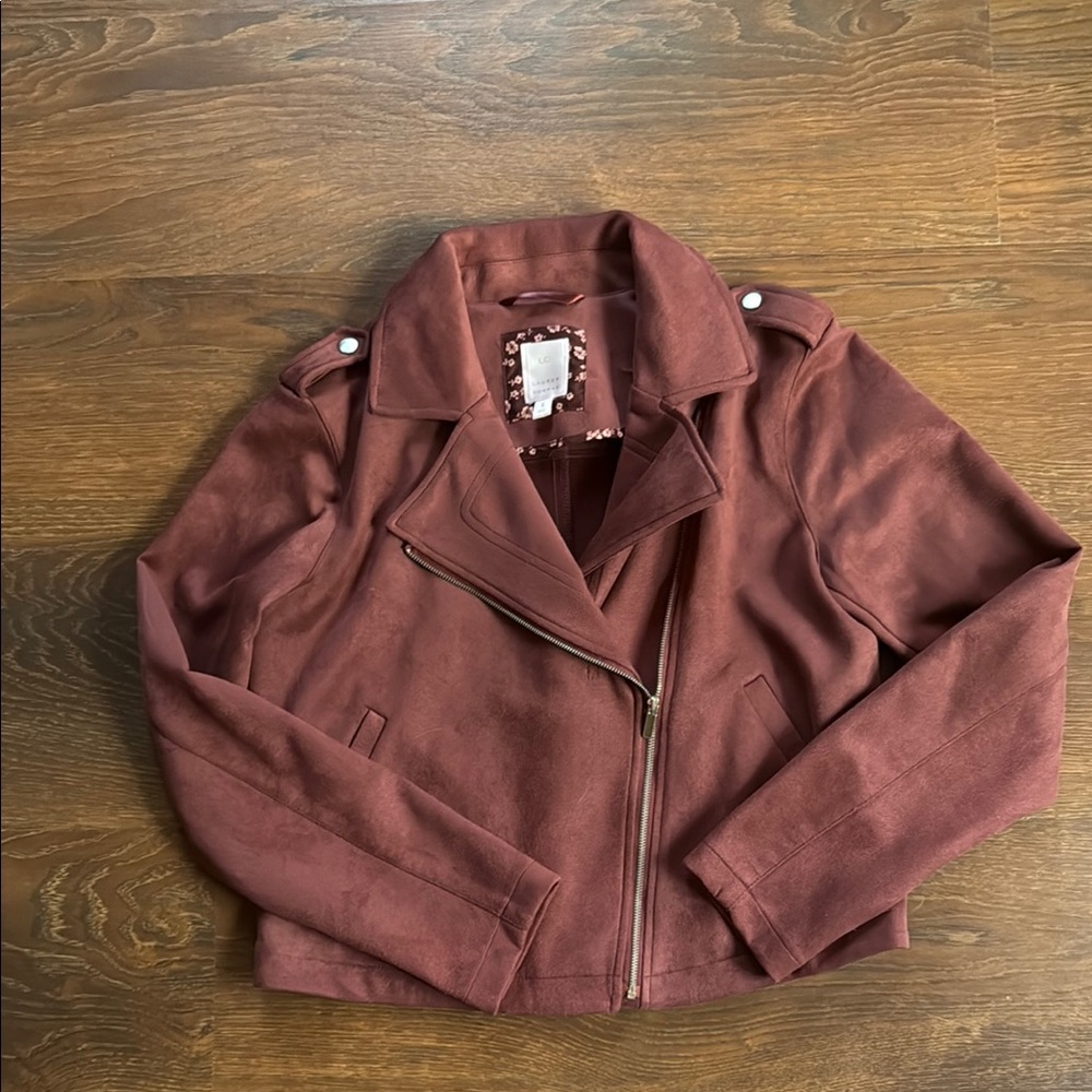 Women's Suede Jacket in Burgundy